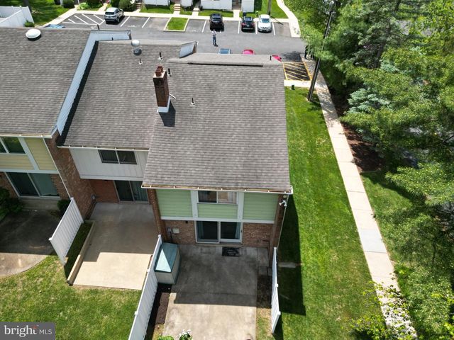1 DEKALB SQUARE D01, Newark, DE 19713