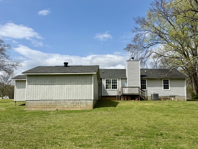 7548 Chadwick Dr, Murfreesboro, TN 37129