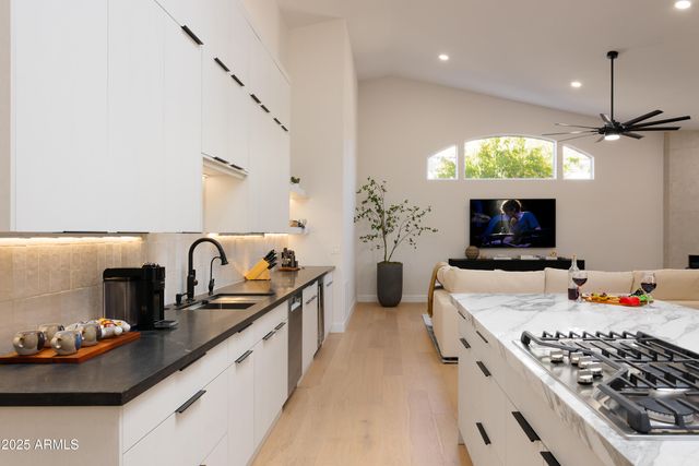 12225 E CORTEZ Drive, Scottsdale, AZ 85259