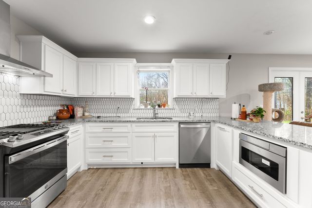 5012 Peach Mountain Circle, Gainesville, GA 30507