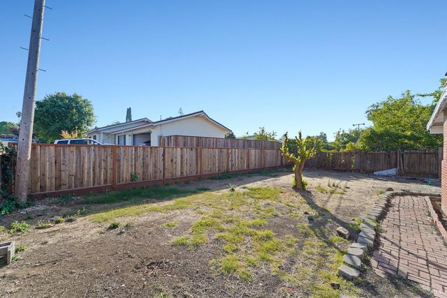 467 Baywood Dr, Vallejo, CA 94591