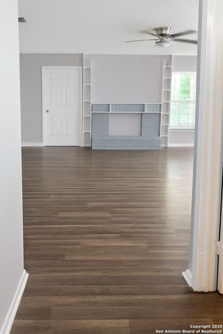 7906 Herder Cir, San Antonio, TX 78251