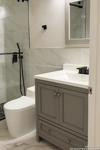 7906 Herder Cir, San Antonio, TX 78251