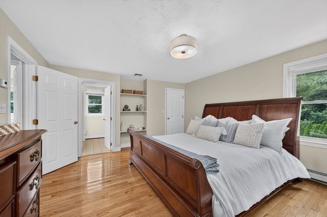 72 Beckford Farm Road, Hanover, MA 02339