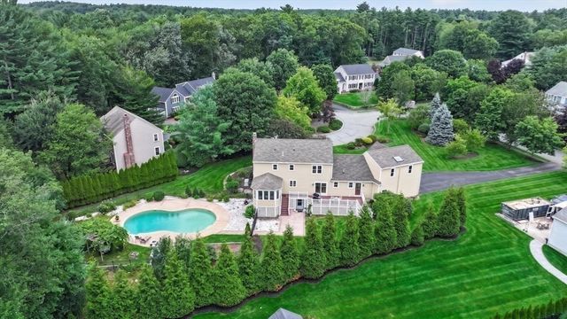 72 Beckford Farm Road, Hanover, MA 02339