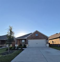 815 Footpath Drive, Lavon, TX 75166