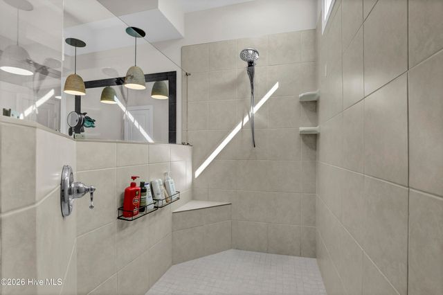 198 W Weatherbee Way, Hampstead, NC 28443