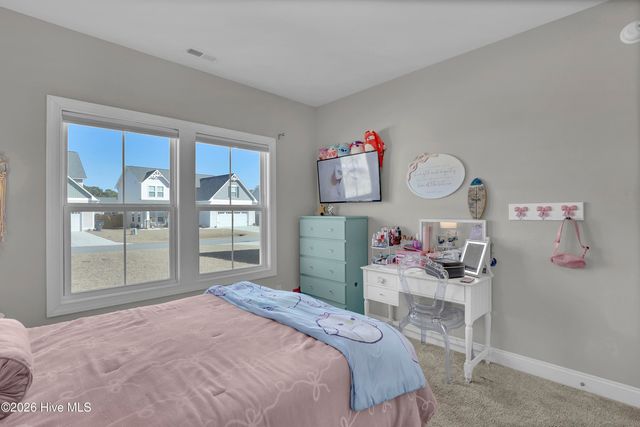 198 W Weatherbee Way, Hampstead, NC 28443