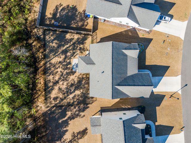 198 W Weatherbee Way, Hampstead, NC 28443