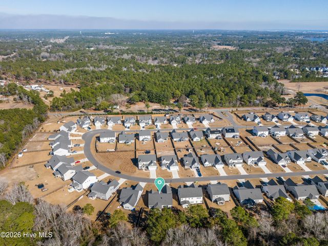 198 W Weatherbee Way, Hampstead, NC 28443