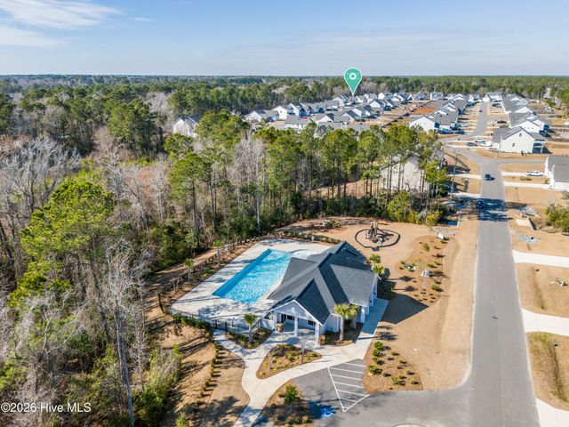 198 W Weatherbee Way, Hampstead, NC 28443