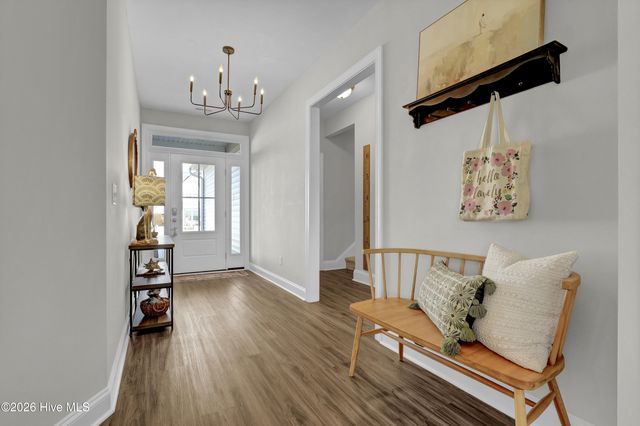 198 W Weatherbee Way, Hampstead, NC 28443