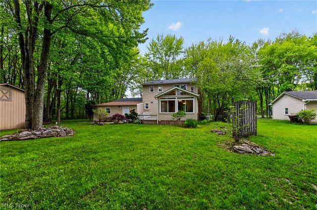 1097 Center Street E, Warren, OH 44481