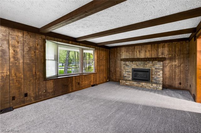 1097 Center Street E, Warren, OH 44481