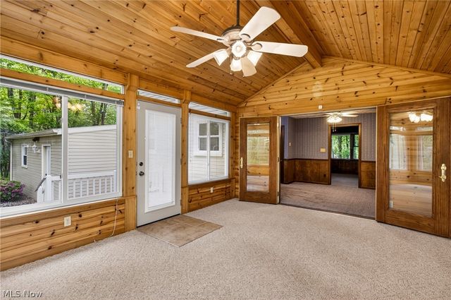 1097 Center Street E, Warren, OH 44481