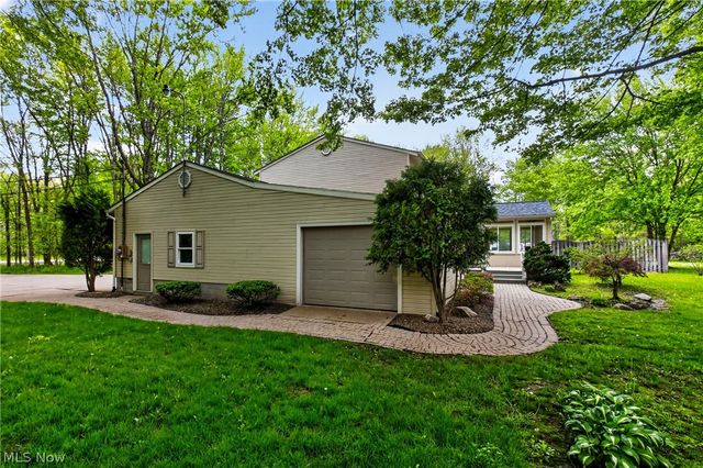 1097 Center Street E, Warren, OH 44481