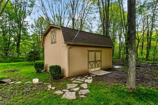 1097 Center Street E, Warren, OH 44481