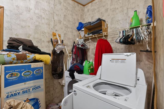 142 Vz County Road 4830, Ben Wheeler, TX 75754