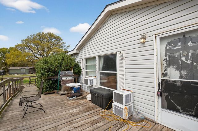 142 Vz County Road 4830, Ben Wheeler, TX 75754