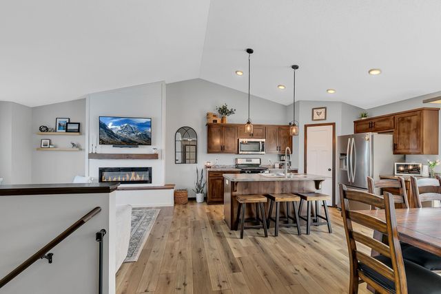 1802 Perennial Lane NE, Sauk Rapids, MN 56379
