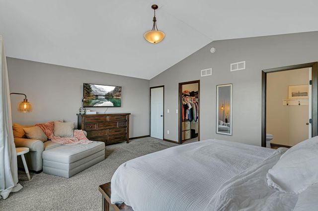 1802 Perennial Lane NE, Sauk Rapids, MN 56379