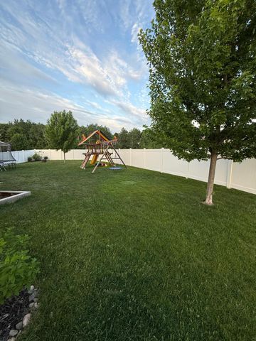 1802 Perennial Lane NE, Sauk Rapids, MN 56379