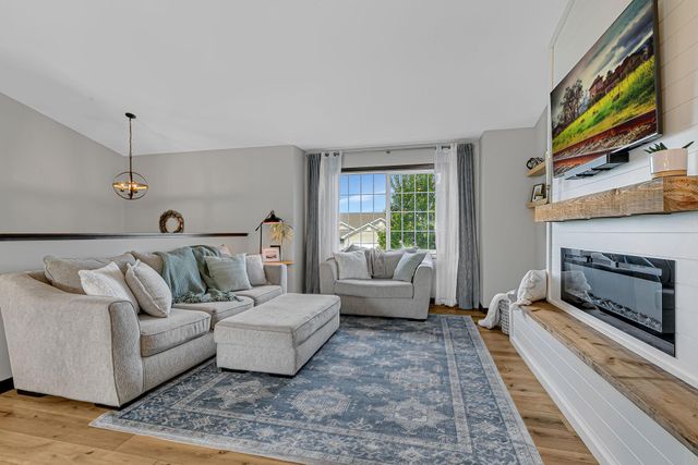 1802 Perennial Lane NE, Sauk Rapids, MN 56379