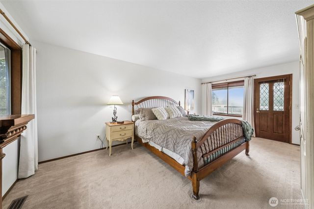 18110 SE 372nd Street, Auburn, WA 98902