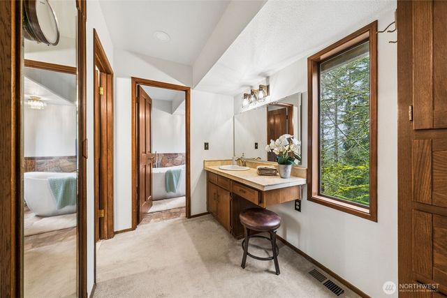 18110 SE 372nd Street, Auburn, WA 98902