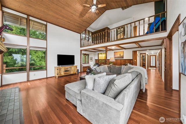 18110 SE 372nd Street, Auburn, WA 98902