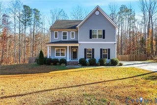 17425 Simmons Branch Ter, Chesterfield, VA 23838