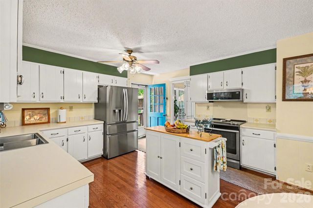 5523 Beaver Dam Lane, Mint Hill, NC 28227