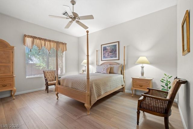 9113 Imperial Castle Court, Las Vegas, NV 89147