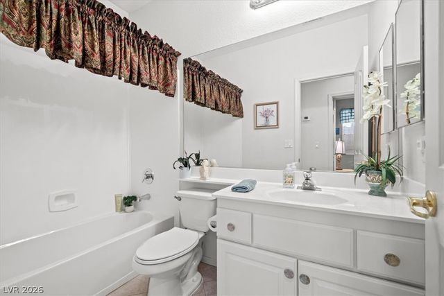 9113 Imperial Castle Court, Las Vegas, NV 89147