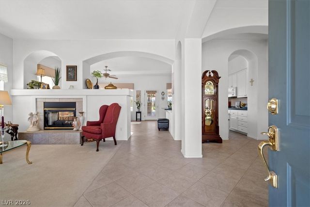 9113 Imperial Castle Court, Las Vegas, NV 89147