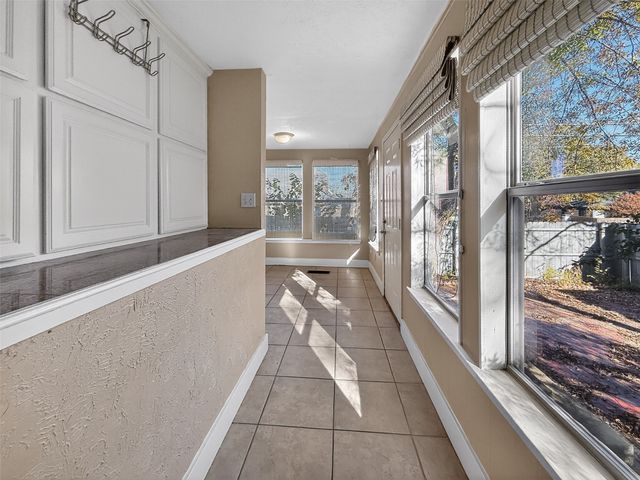 2601 S University Drive, Fort Worth, TX 76109