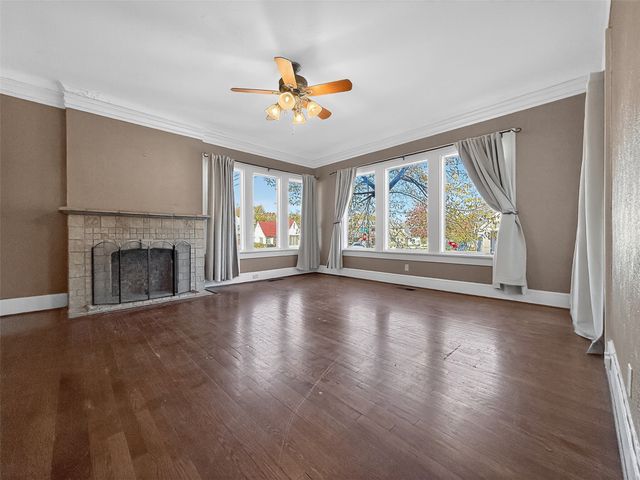 2601 S University Drive, Fort Worth, TX 76109