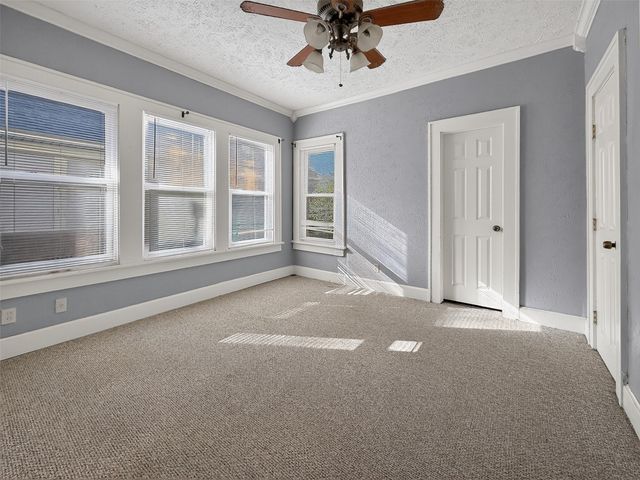 2601 S University Drive, Fort Worth, TX 76109