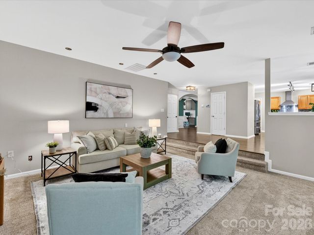 19040 Oakhurst Boulevard, Cornelius, NC 28031