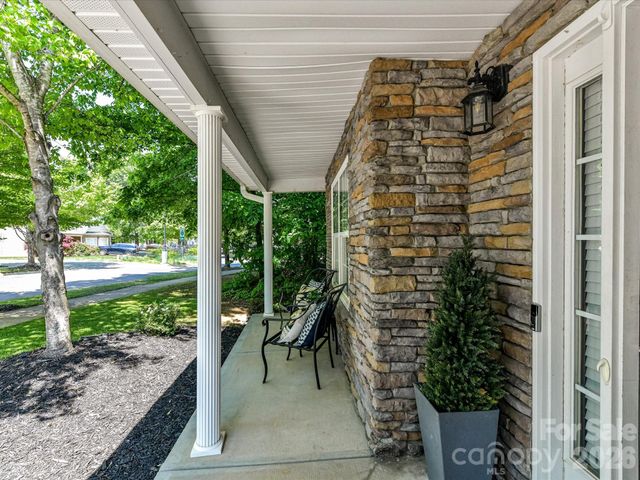 19040 Oakhurst Boulevard, Cornelius, NC 28031