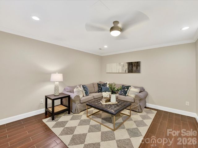 19040 Oakhurst Boulevard, Cornelius, NC 28031