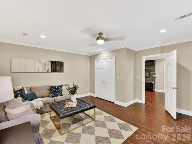 19040 Oakhurst Boulevard, Cornelius, NC 28031