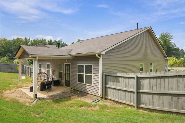 1404 Beckett Drive, Hampton, GA 30228