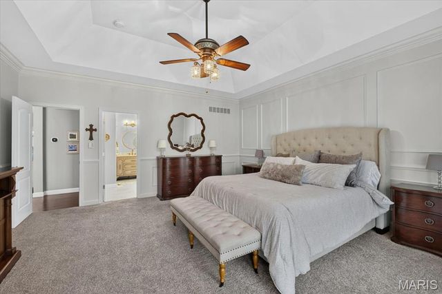 9818 Grandview Lake Court, Sunset Hills, MO 63127