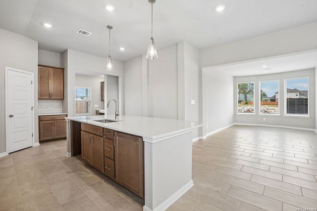 9813 Jetty Mills, San Antonio, TX 78254