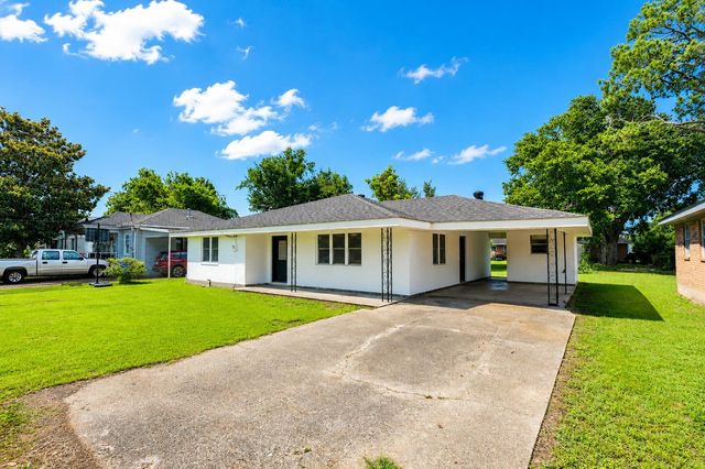 1213 Tetreau St, Thibodaux, LA 70301