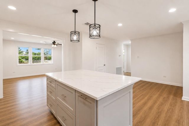 1213 Tetreau St, Thibodaux, LA 70301
