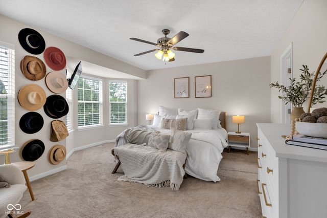 6255 Valleyview Drive, Fishers, IN 46038