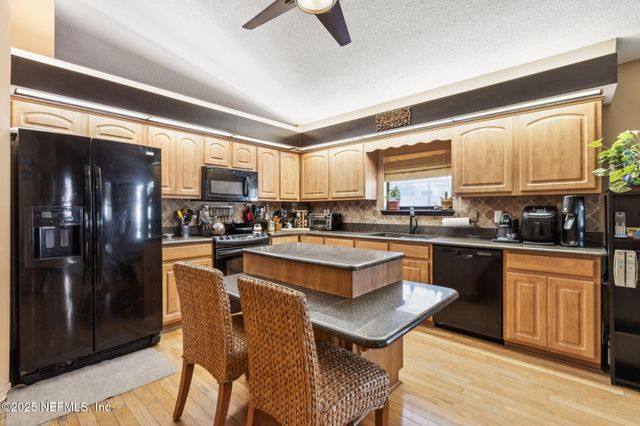 2265 CAPTAIN KIDD Drive, Fernandina Beach, FL 32034