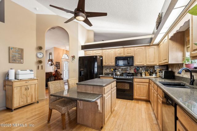 2265 CAPTAIN KIDD Drive, Fernandina Beach, FL 32034